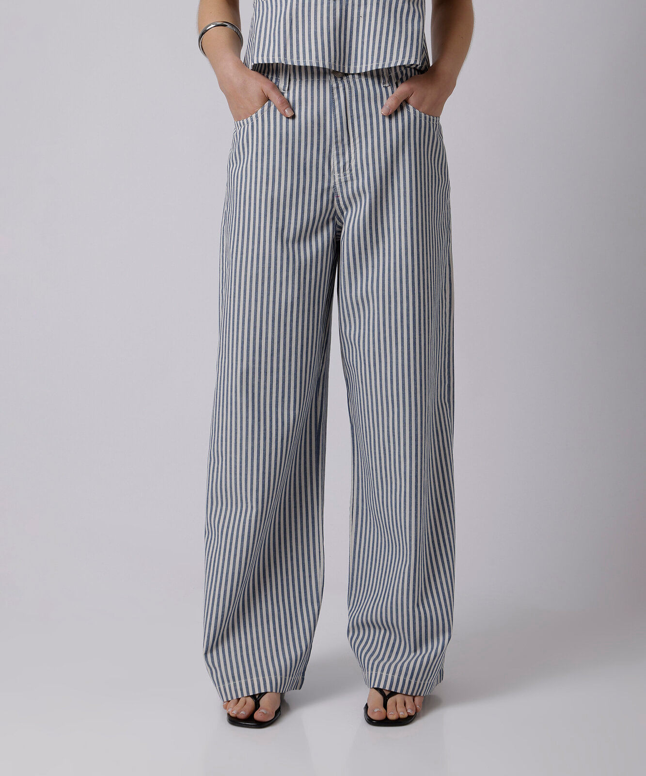 calça wide leg feminina de sarja listrada mindset azul