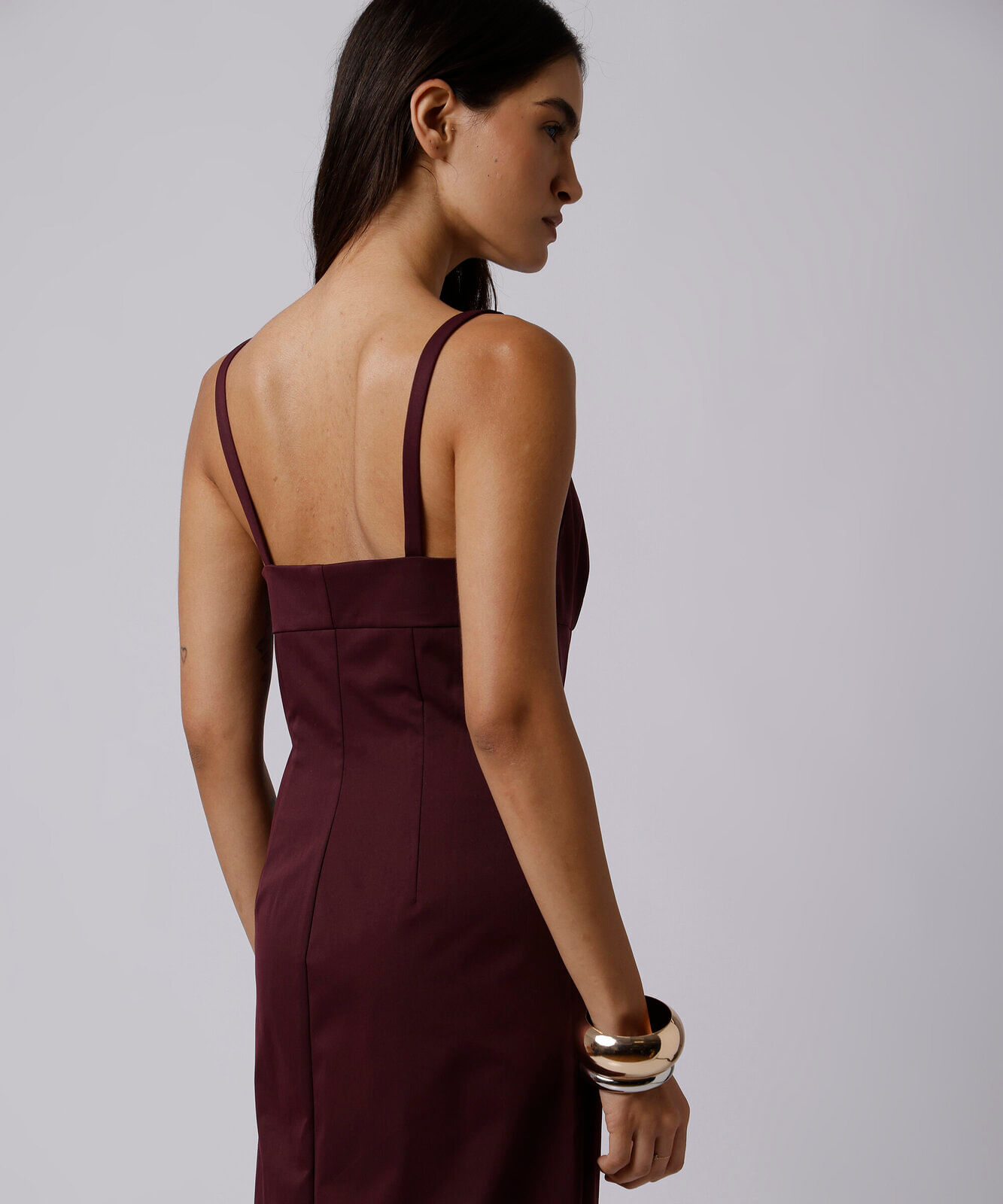vestido longo feminino de alfaiataria decote quadrado mindset vinho