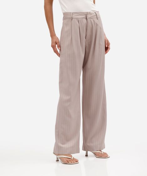 calça reta feminina de alfaiataria com viscose e pregas risca de giz rosa