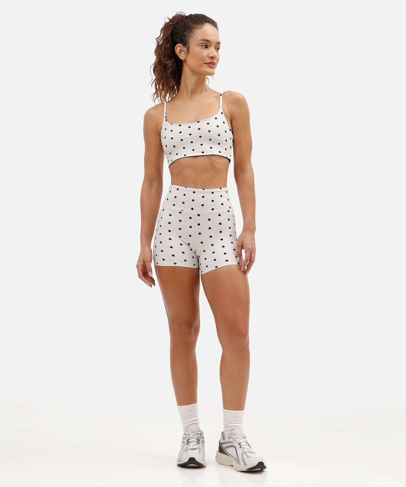 bermuda esportiva feminina de poliamida poá off white