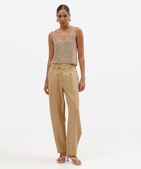calça reta feminina com viscose e pregas bege