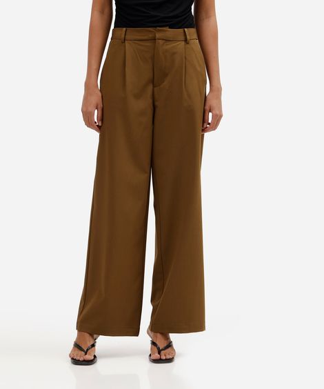 calça wide leg feminina de alfaiataria com pregas marrom