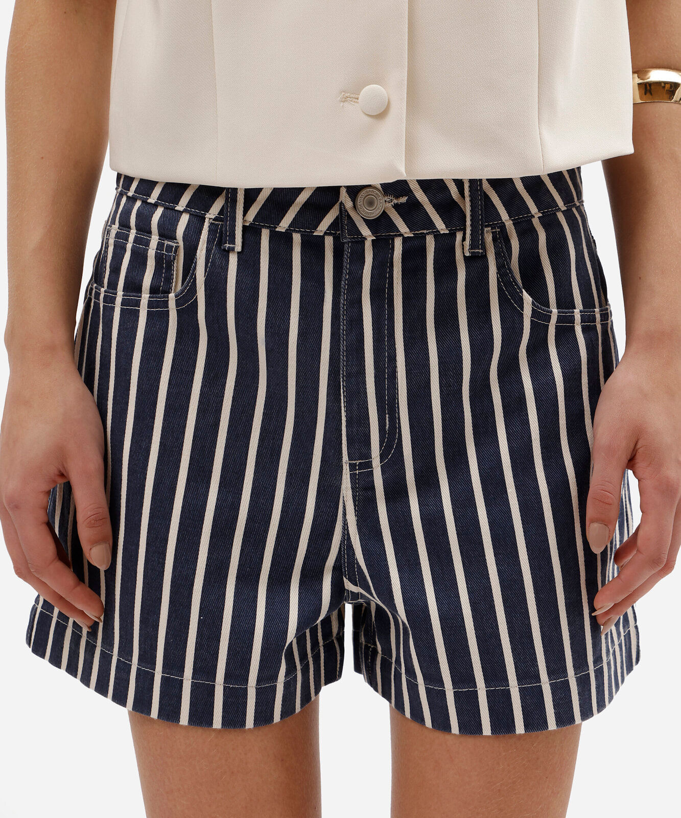 short mom feminino de sarja cintura alta listrado azul
