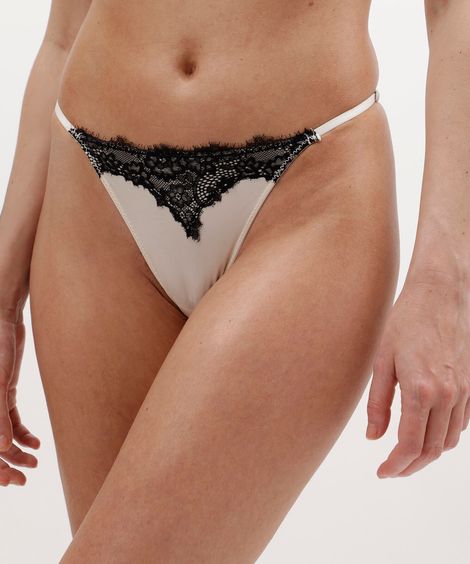 calcinha string de microfibra acetinada com renda bege
