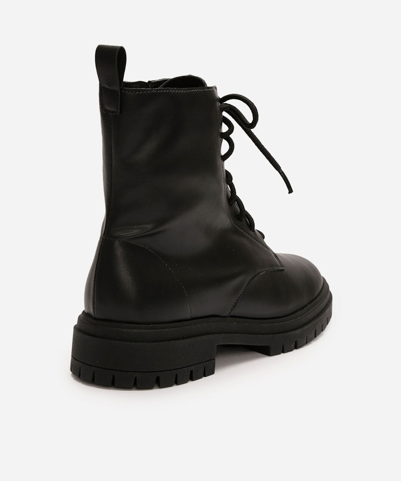 bota coturno feminina tratorada preta