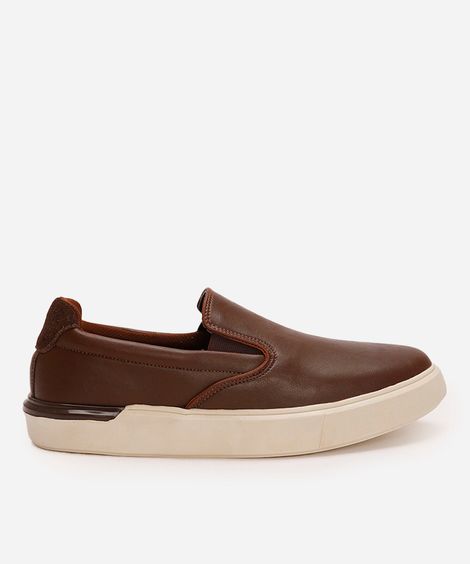 tênis slip on com recorte oneself caramelo