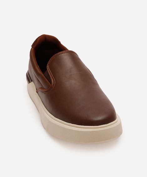tênis slip on com recorte oneself caramelo