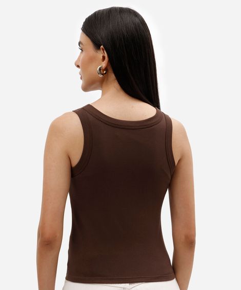 regata feminina cropped com bojo marrom