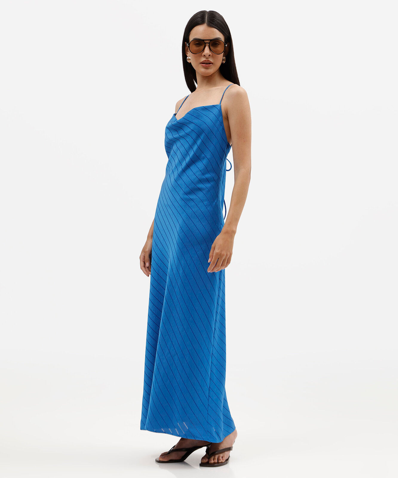 vestido longo slip dress feminino alça fina acetinado azul