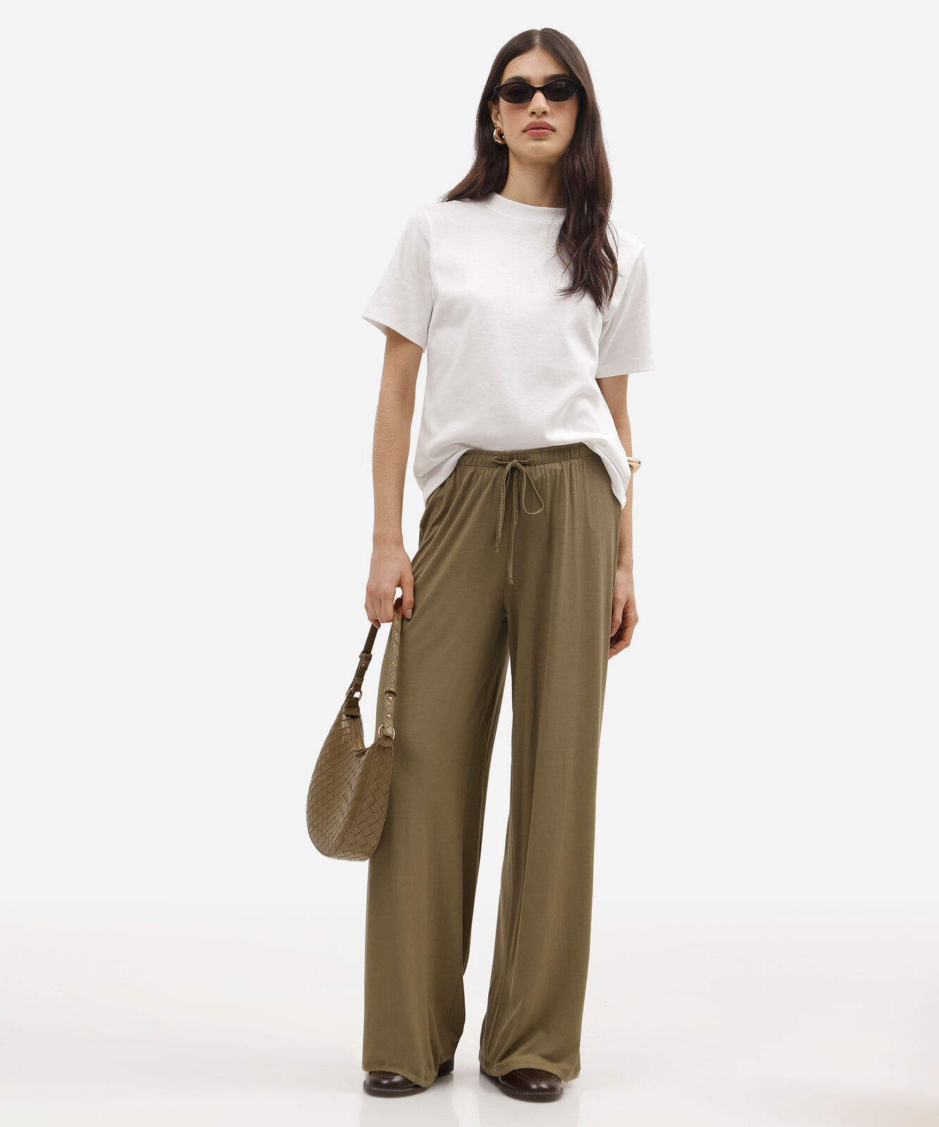 calça wide leg feminina de viscose cós elástico básica verde