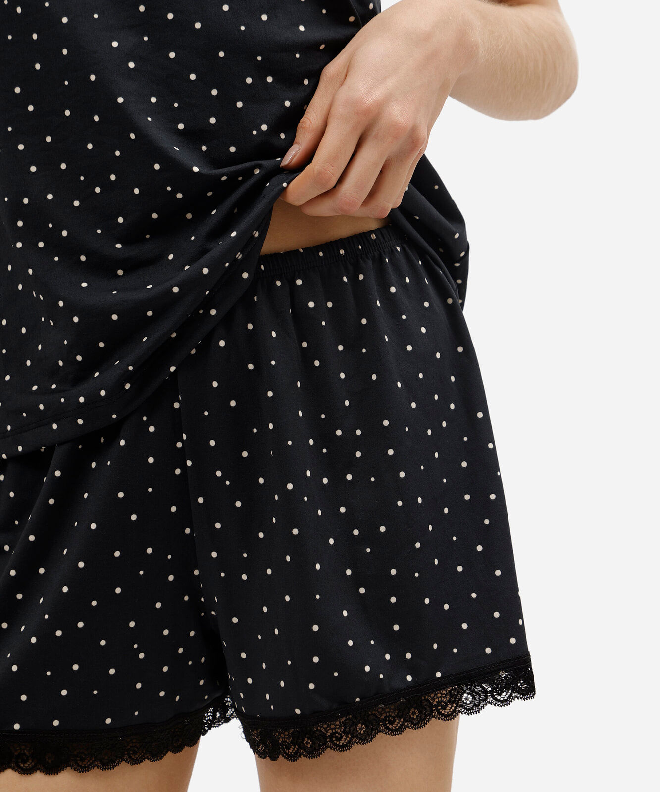 pijama short doll feminino com renda poá preto