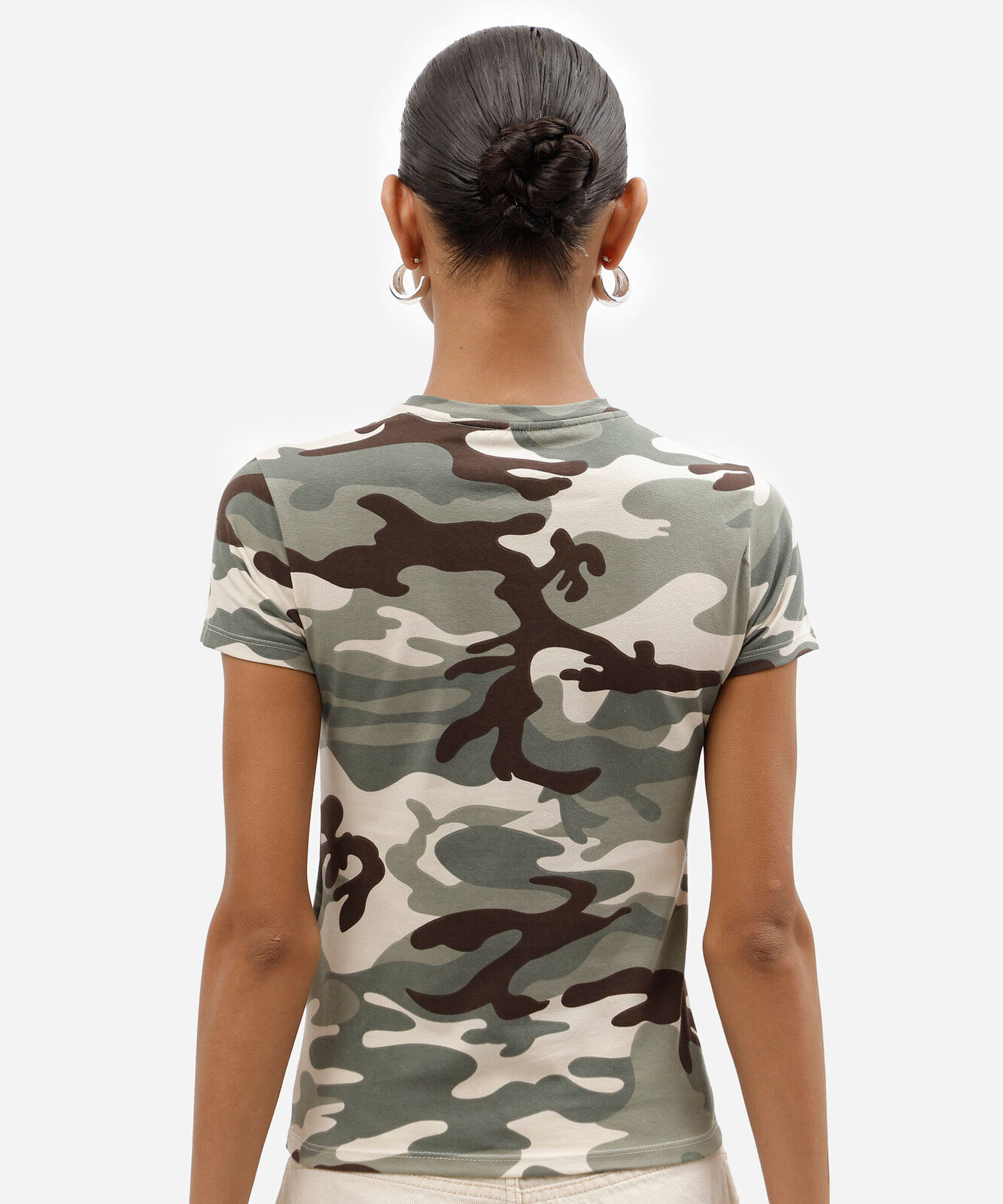 camiseta baby look feminina de algodão manga curta camuflada básica verde