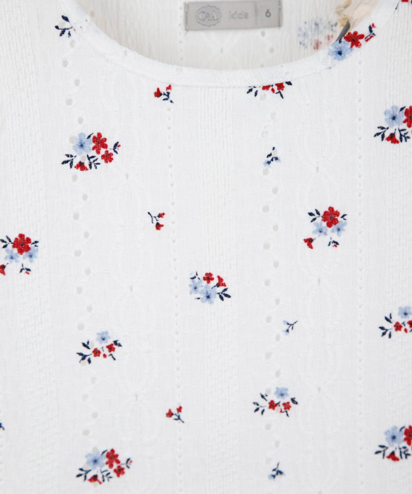 blusa infantil de laise manga curta floral off white