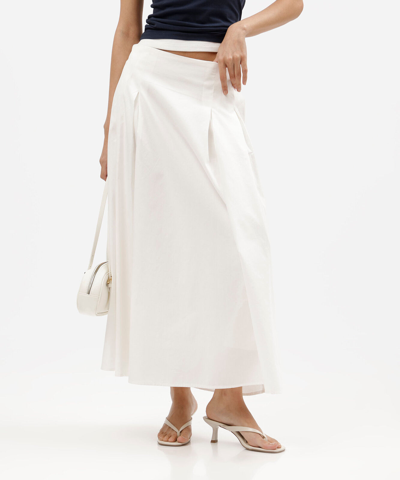 saia midi evasê feminina de algodão com pregas off white