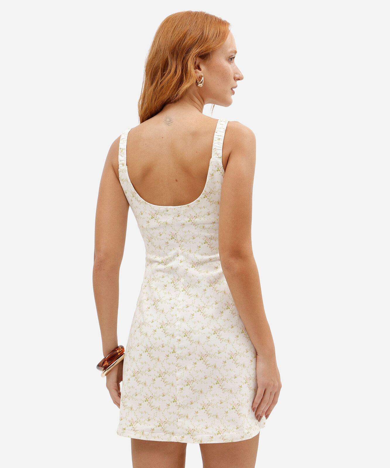 vestido curto feminino de sarja decote quadrado floral off white