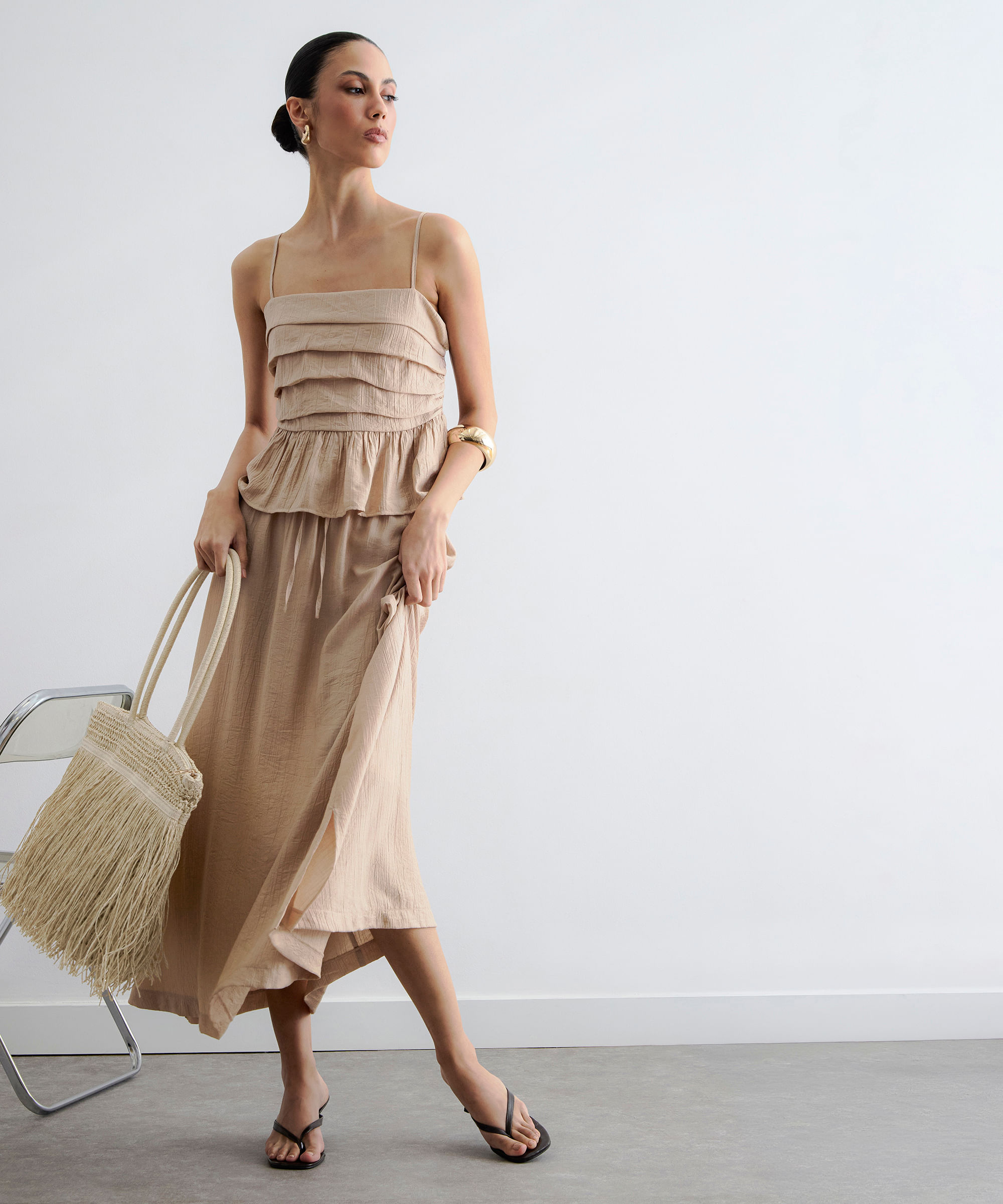 saia midi feminina com viscose cós elástico texturizada bege