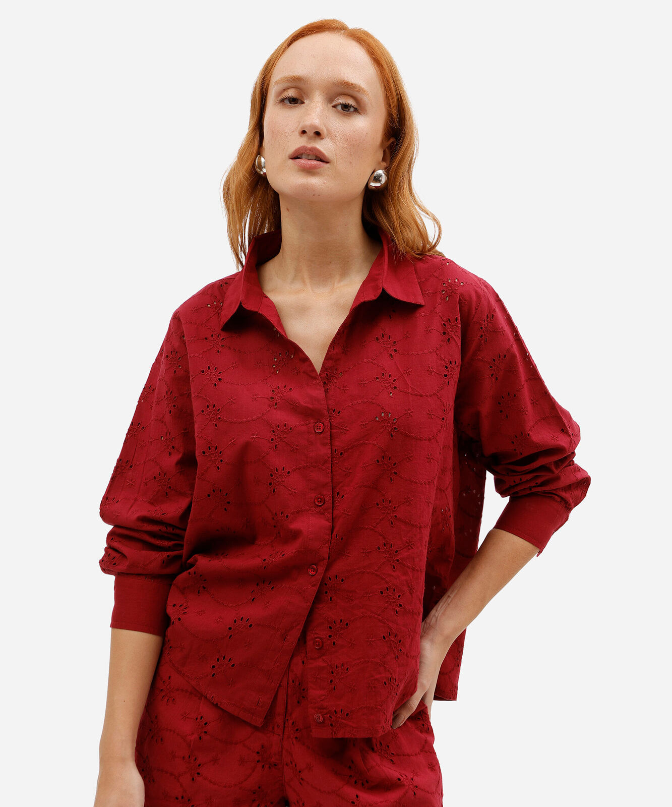 camisa feminina de laise manga longa vinho