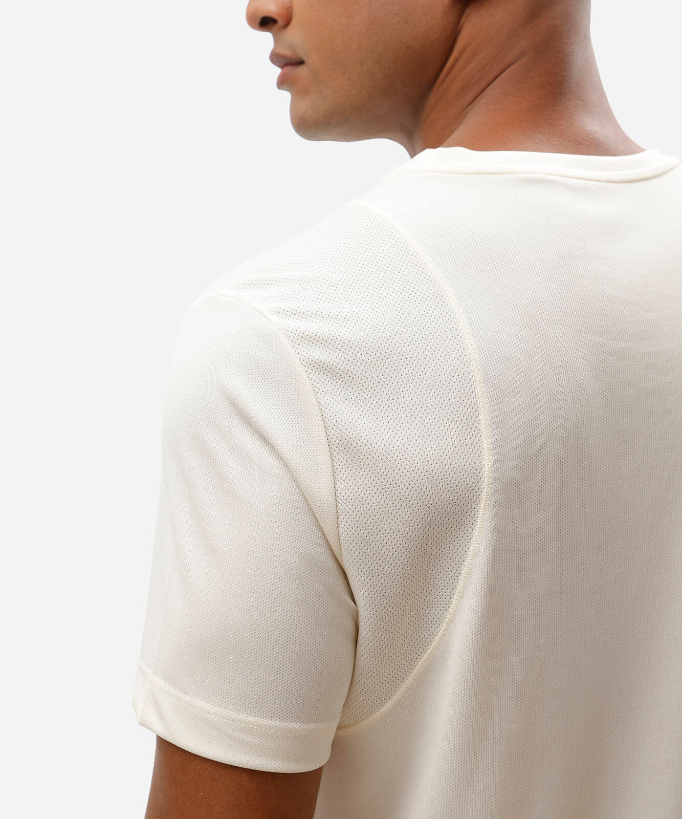 camiseta esportiva masculina manga curta off white