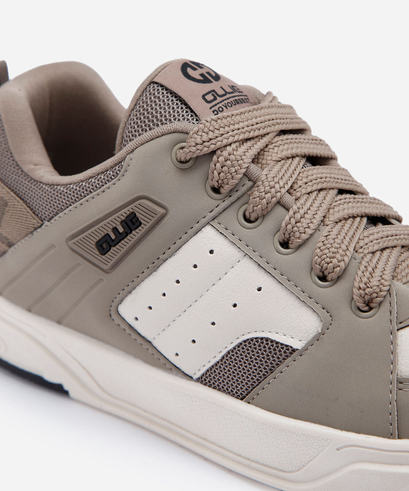 tênis casual masculino com recortes ollie verde
