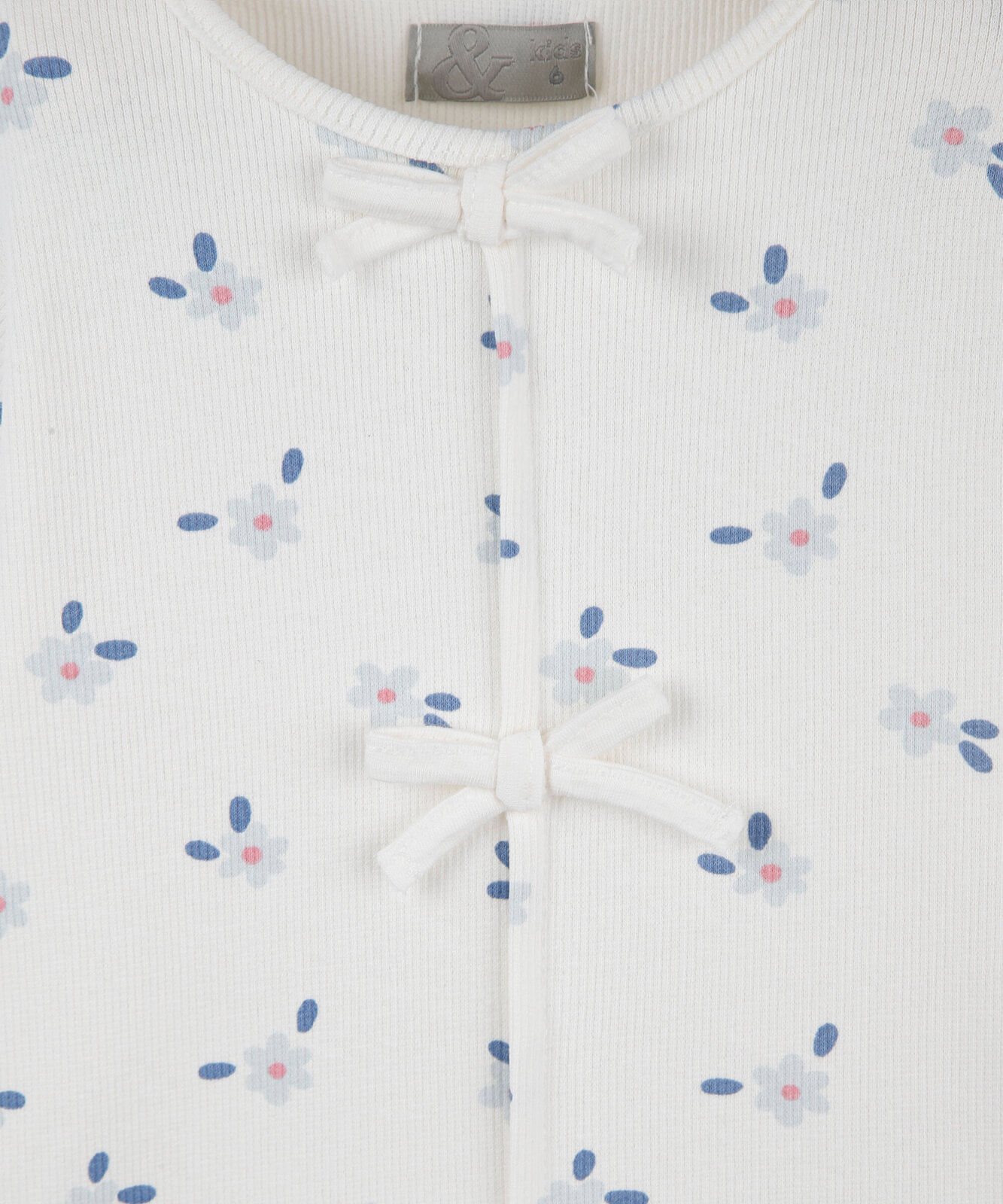 blusa infantil canelada com estampa floral e laços off white