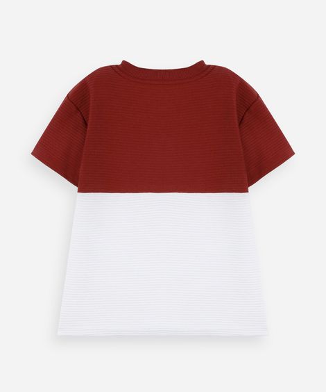 camiseta infantil manga curta com recorte bicolor em algodão vinho