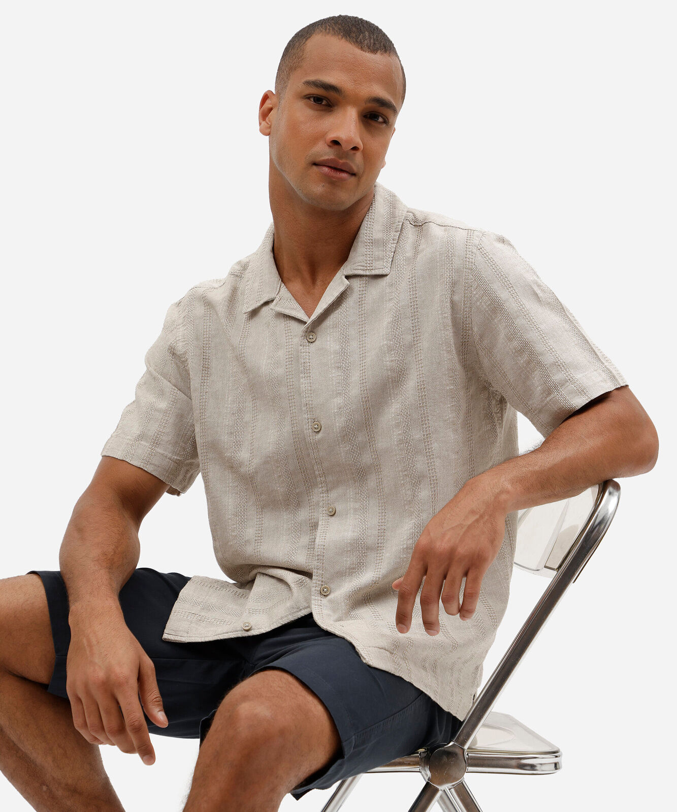 camisa masculina comfort de algodão com linho texturizada bege