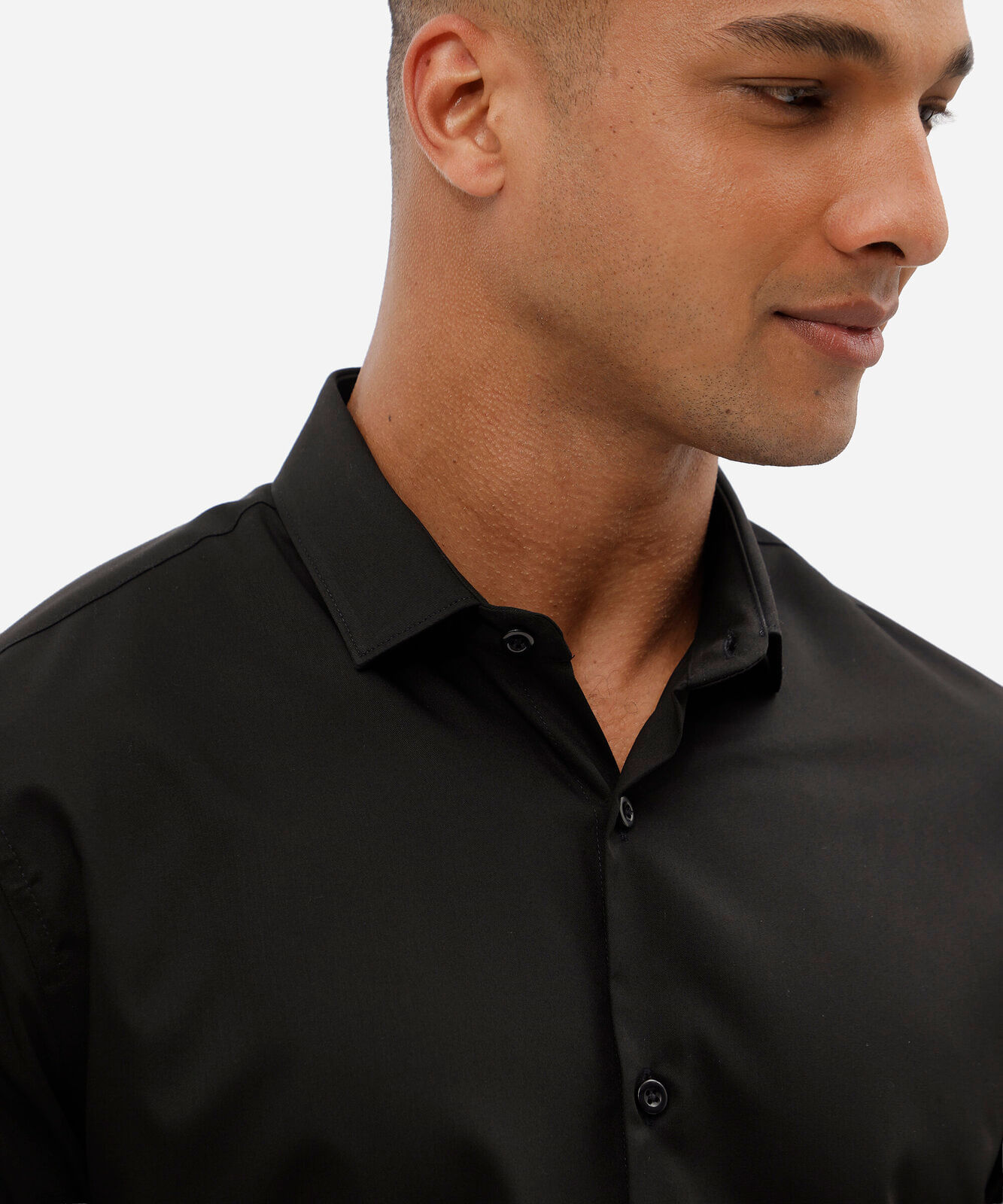 camisa masculina comfort manga longa em viscose com fios metalizados preto