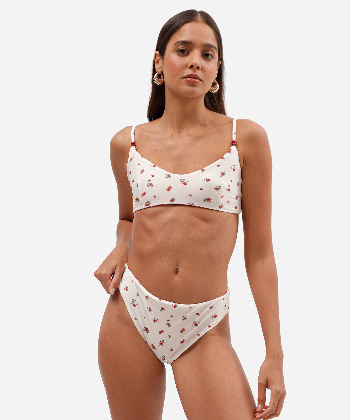 calcinha de biquíni hot pants cintura alta estampada off white
