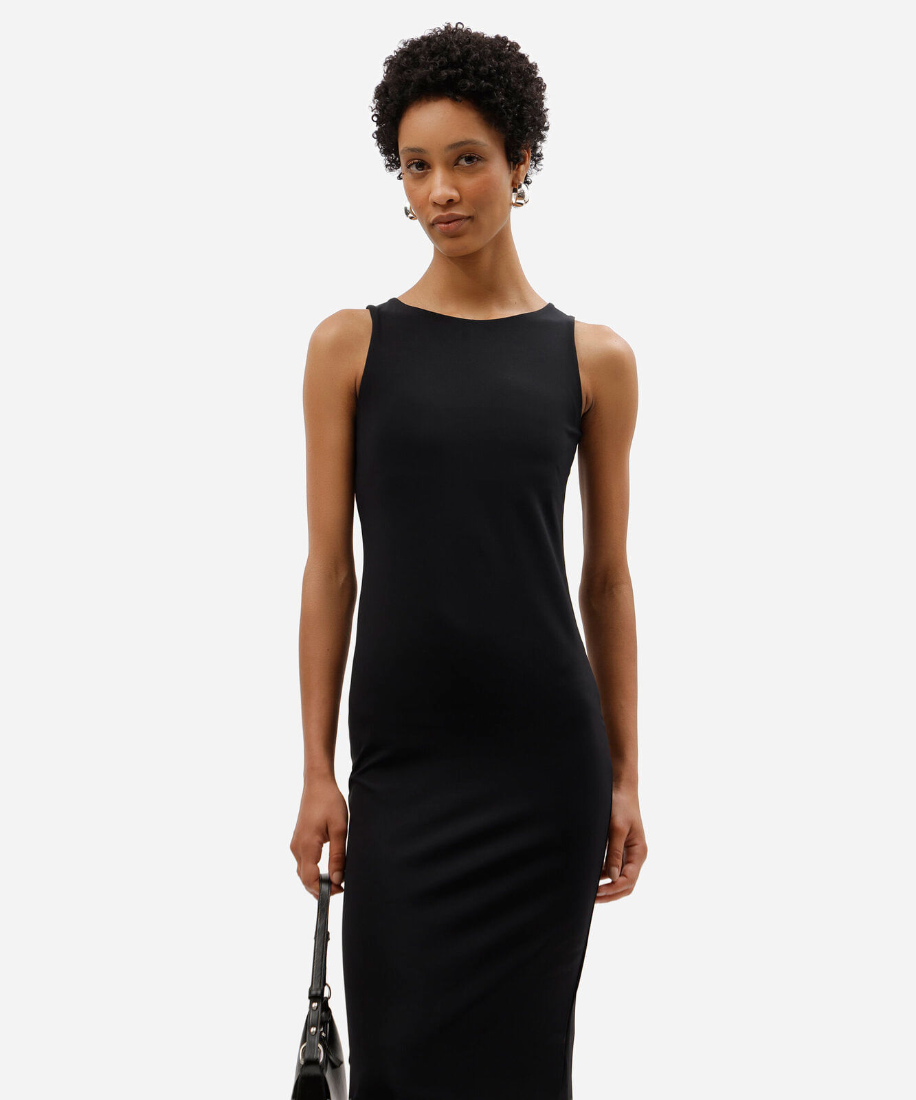 vestido midi feminino básico de poliamida com bojo removível preto