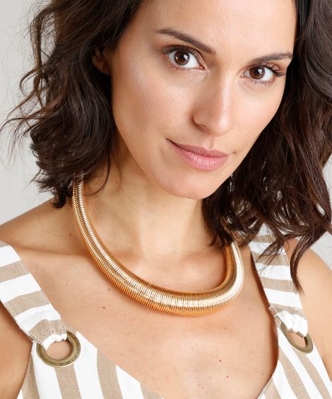 Colar Feminino em Espiral Dourado