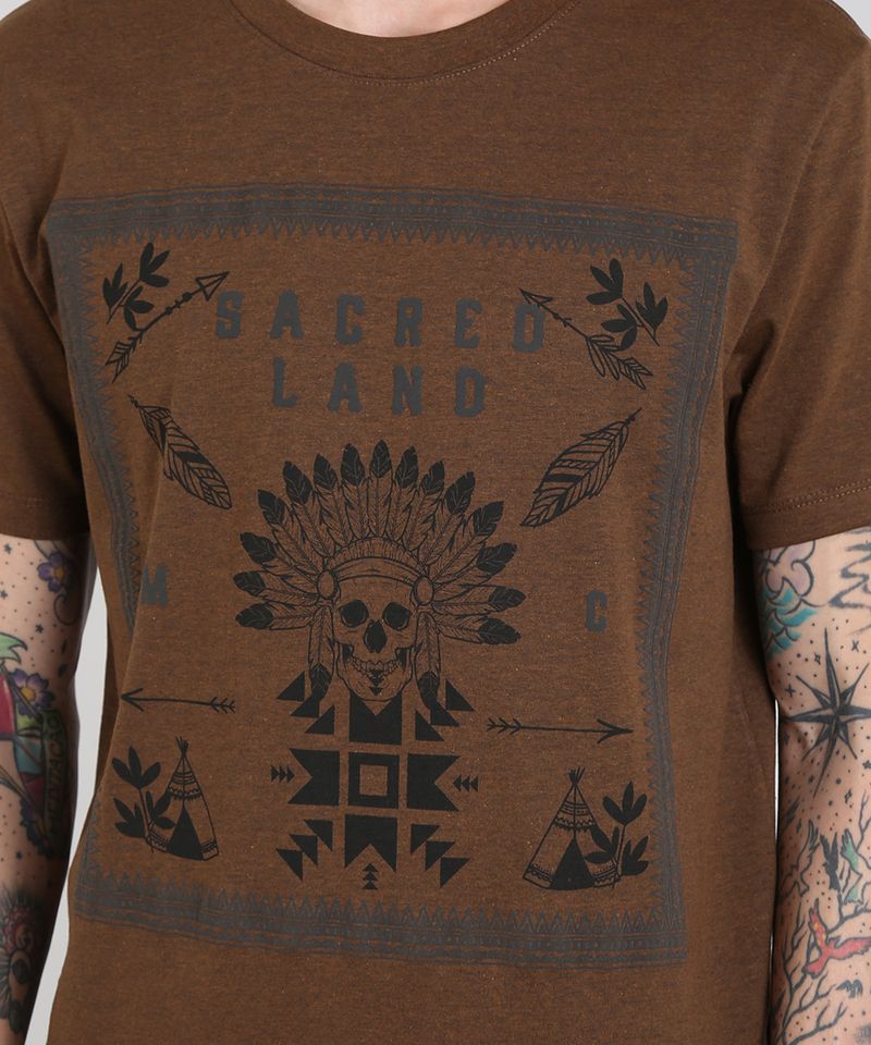 Camiseta-Masculina--Sacred-Land--Manga-Curta-Gola-Careca-Marrom-9525230-Marrom_4